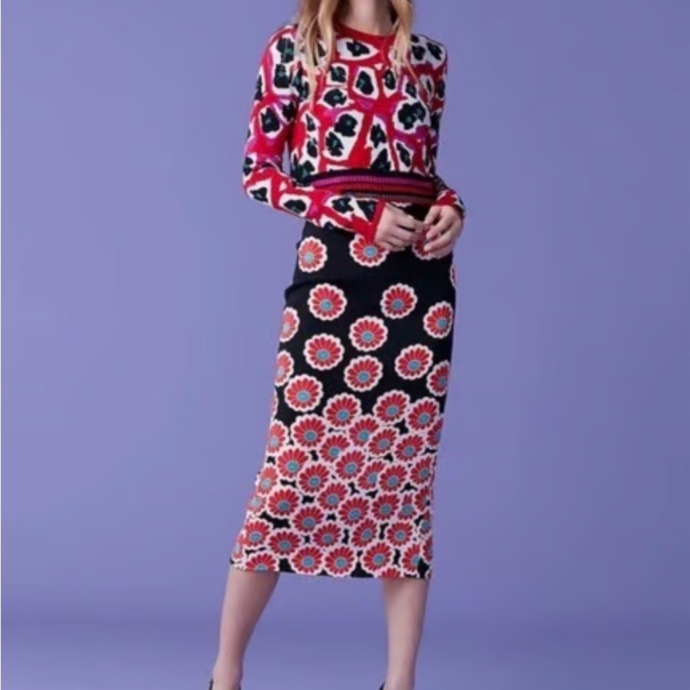 Diane Von Furstenberg Red and Black Floral Sweater